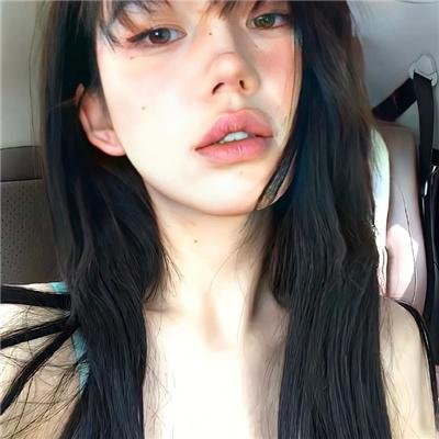 商谍